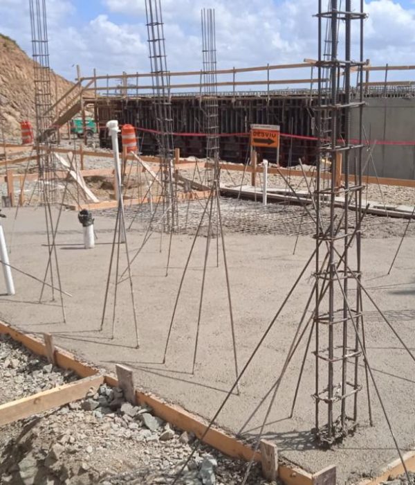 CONSTRUCCION DE EDIFICACIONES Y AREA EXTERIOR PLANTA POTABILIZADORA LOS BOTADOS, YAMASA (33)